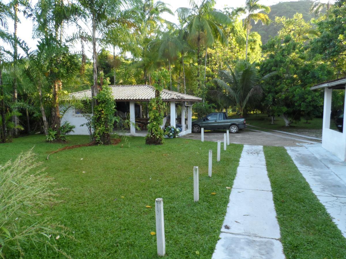 Chale No Jardim Ar Condicionado Pereque Acu Villa Ubatuba Exterior foto